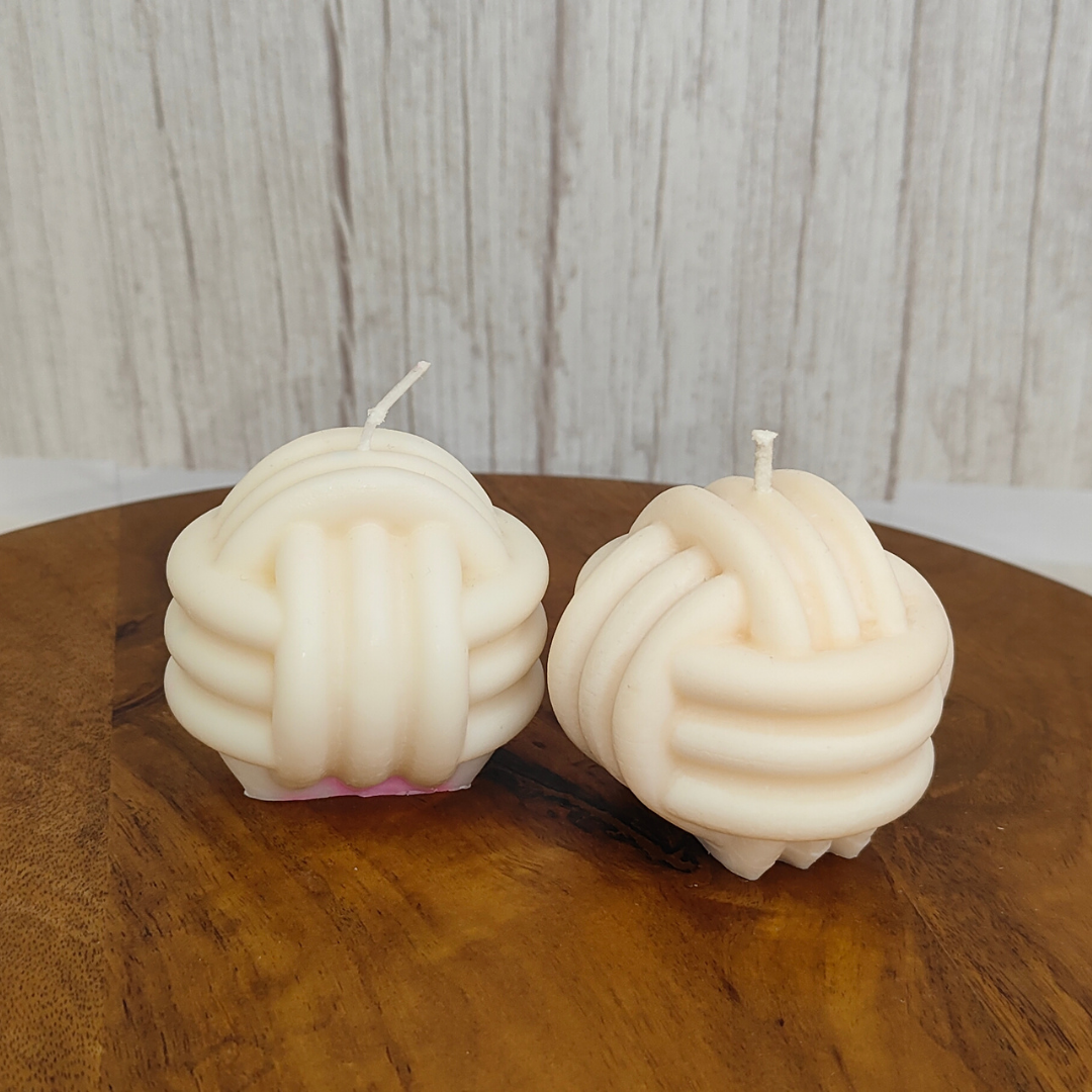 Knot Candle - 100 gms
